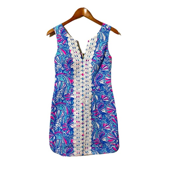 Lilly Pulitzer for Target Dresses & Skirts - Lilly Pulitzer sleeveless shift dress size 4 EUC